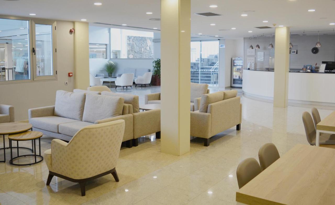 Hotel Floresta ปูแอร์โตเดลคาร์เมน ภายนอก รูปภาพ